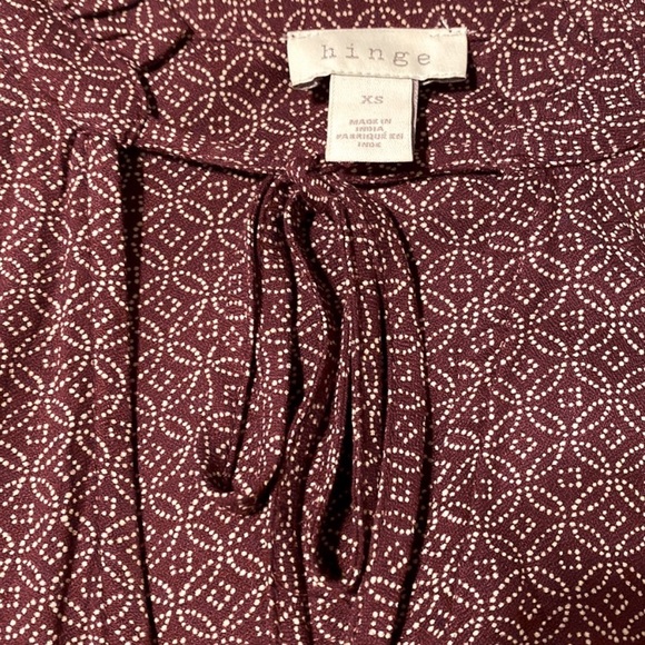 Hinge Blouse NWOT - Picture 3 of 7